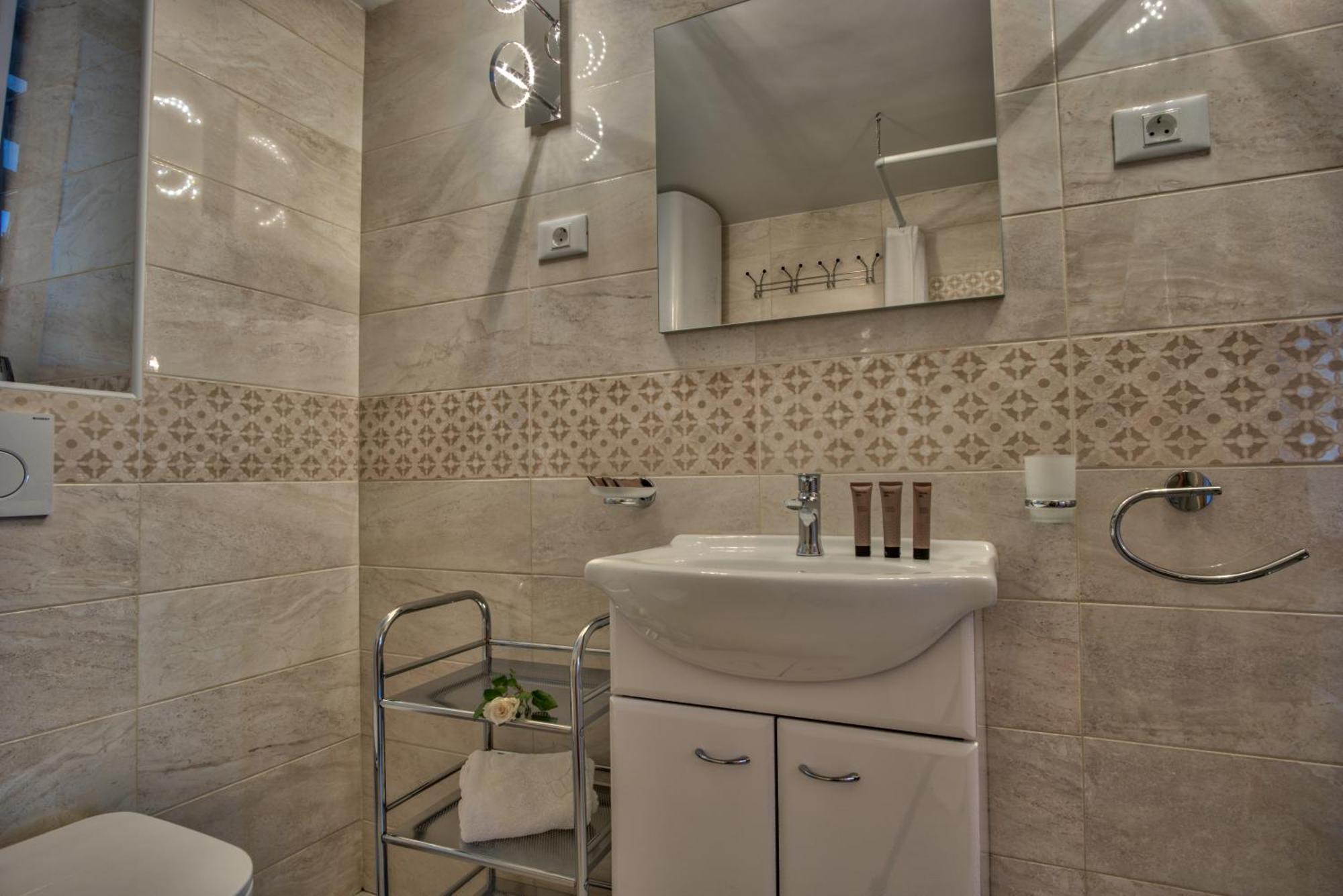 Apartment Pod Velbi Любляна Екстер'єр фото