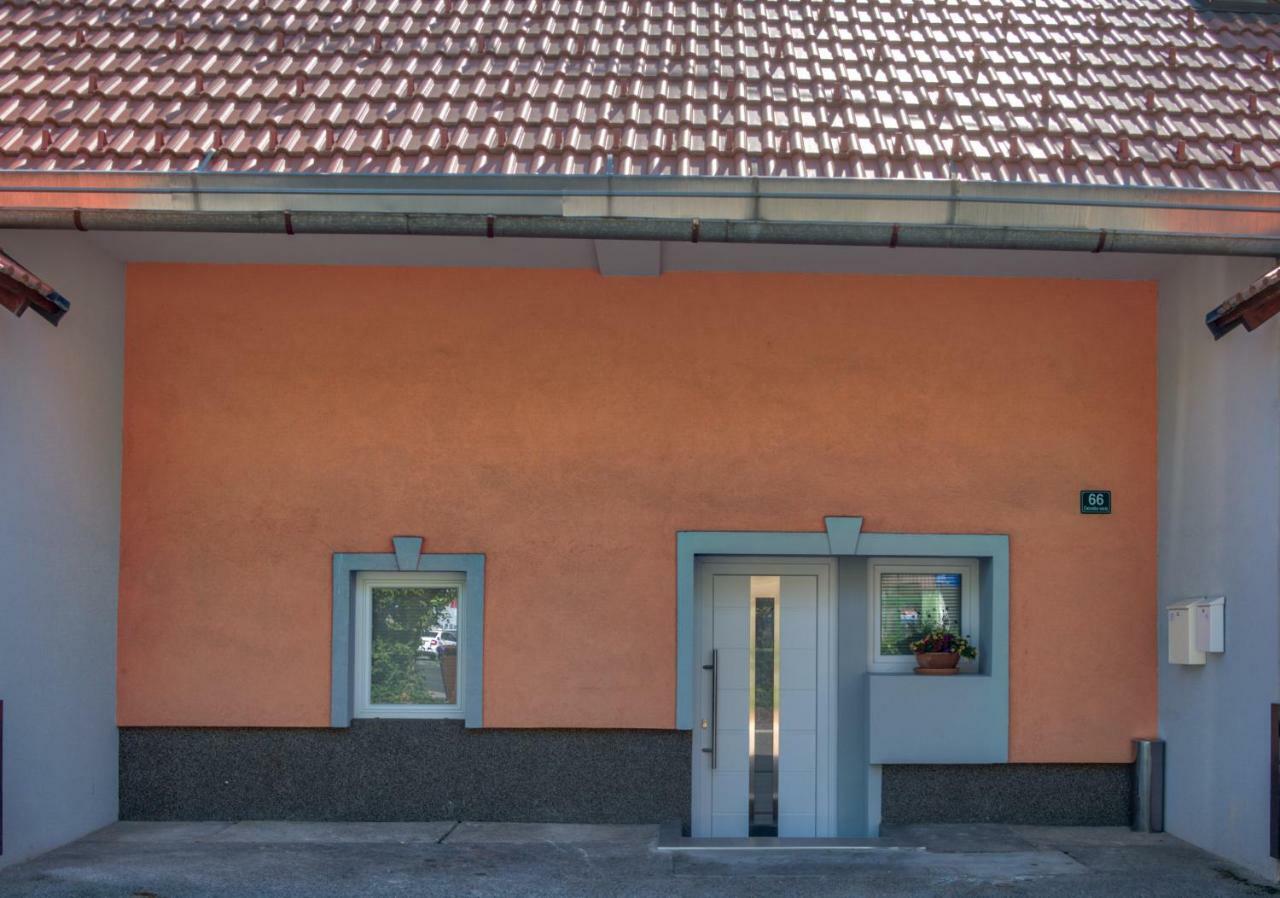 Apartment Pod Velbi Любляна Екстер'єр фото